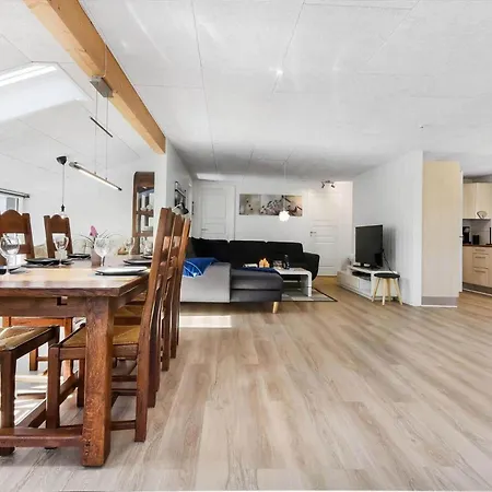 C11519-hemmet-kosigvaenget-82 Feriehus *